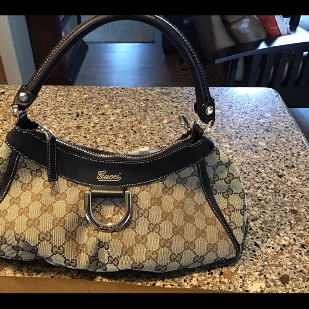 Gucci bag - Picture 1 of 5